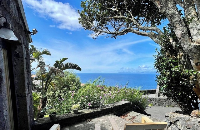 Modern Azorean Cottage with Ocean View