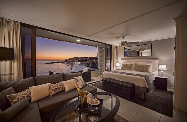 Modernes Strandapartment mit spektakulärer Aussicht