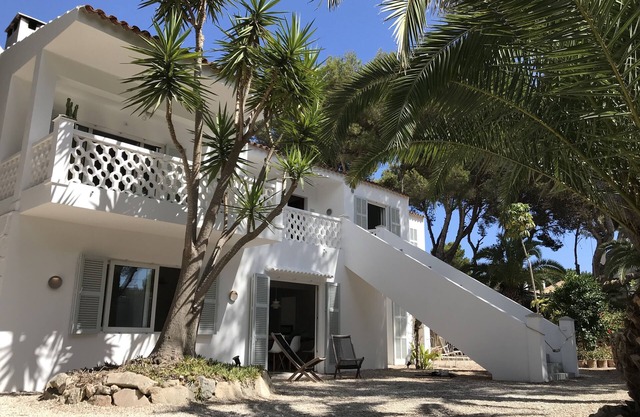Wundervolles Strandchalet mit großem Garten