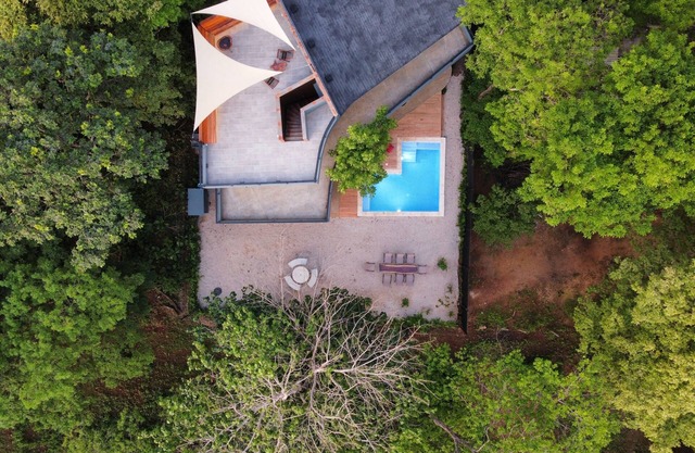 Modern Beach Home with Pool & Rooftop - 150 metros