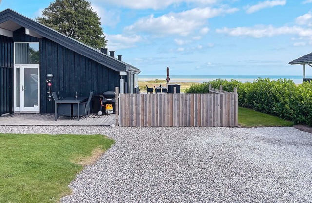 Modernes Strandhaus -- By Traum Ferienwohnungen