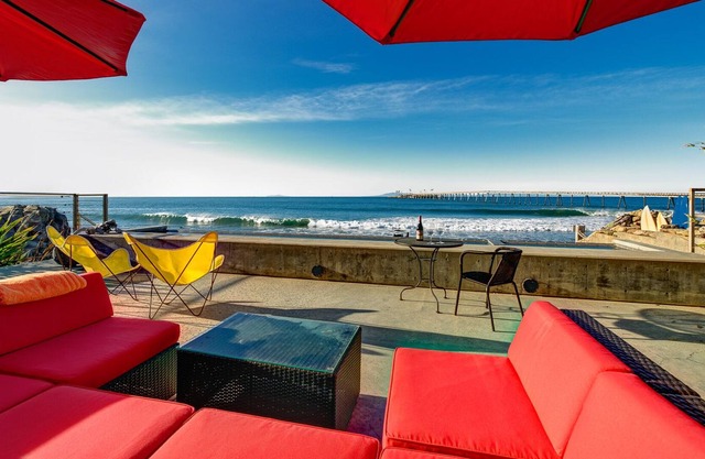 Modern beachfront stunner with amazing view, pool, pool spa, & fireplaces