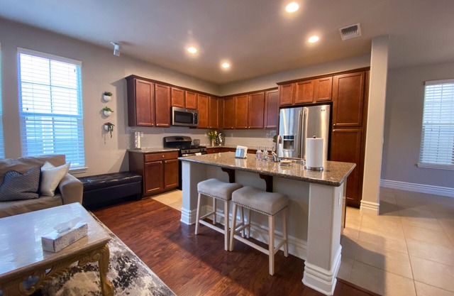Modern, Bright Home with Spacious Master Suite