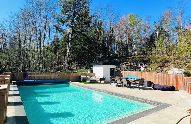 ~ Modern waterfront home #301615 ~