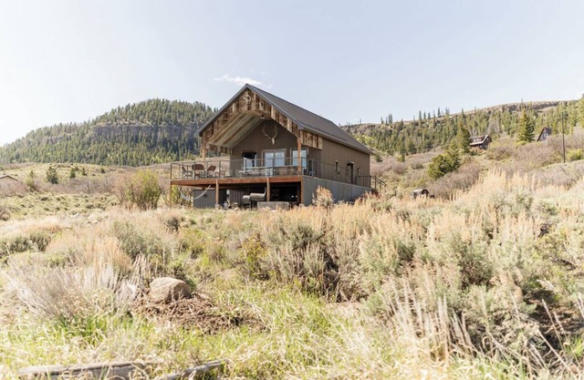 Modern Cabin at Blue Mesa, INCREDIBLE VIEWS, 40min from BLK CNYN