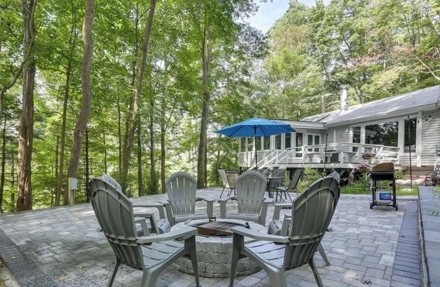 Modern Cabin Retreat, 4 Mi to Delaware River!