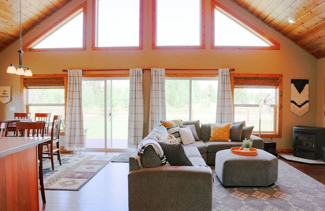 Modern Cabin w/ Open Views & Fenced Yard