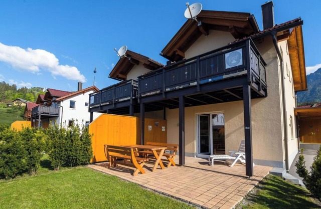 Chalet in Pistennähe mit Skiabstellraum