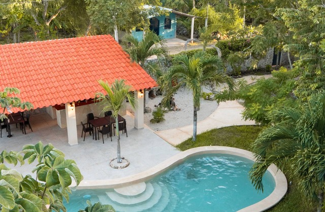 Modern Comfort Meets Tranquil Luxury: Stylish 1-Bedroom Condo with swimming pool