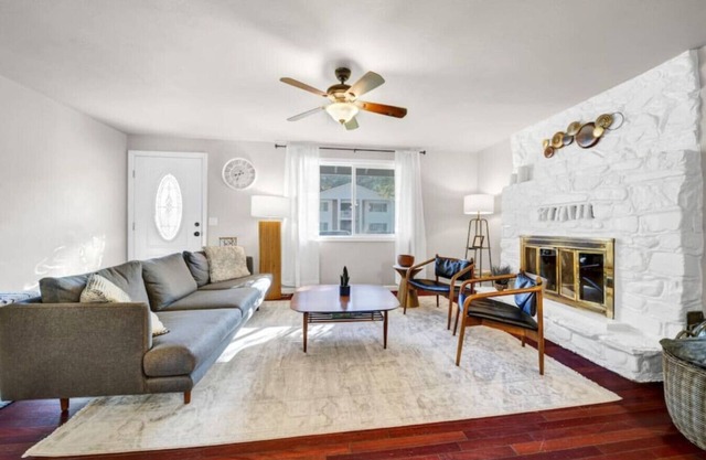 Modern Comfort Near Downtown CDA & Lake