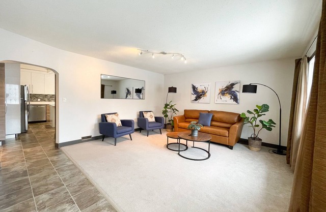 Modern Comforts Downtown Living within walking distance to all the conveniences