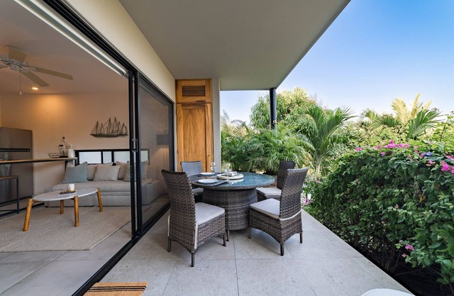 Modern condo in cetral location