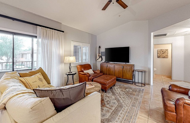 Modern Condo with Shared Pool/Hot Tub, High-Speed WiFi, Central AC, Private W/D