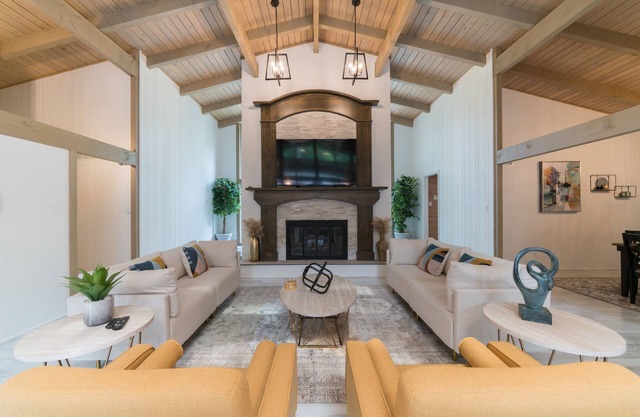 Modern Contemporary Villa with Private Creek