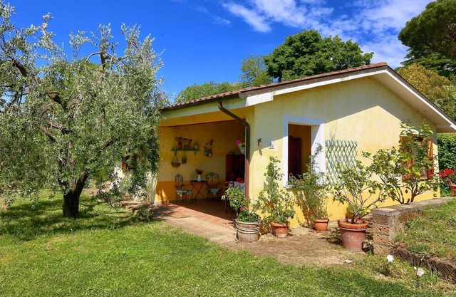 Modernes Cottage mit Swimmingpool in Graffignano Italien