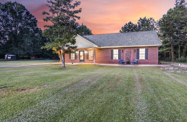 Starkville Storey by OneHometown Getaways