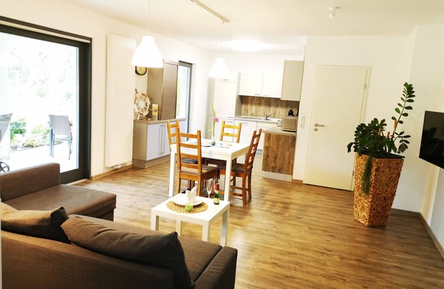 5 Sterne Ferienwohnung modern Exklusiv in der Rhön mit Hottub einzigartig ruhig