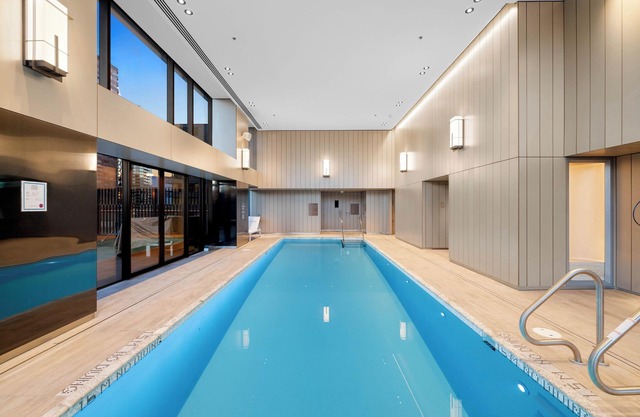 Modern Dream Condo Downtown Vancouver