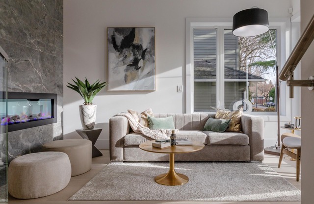 "Modern Elegance in a Prime Location: 4BR, 2.5 Bath Half Duplex"