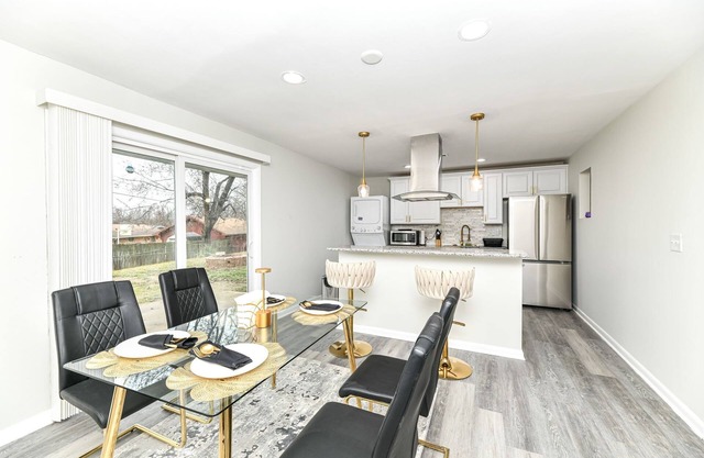 Modern, Family-Friendly 3 Bedroom House near Downtown Indianapolis