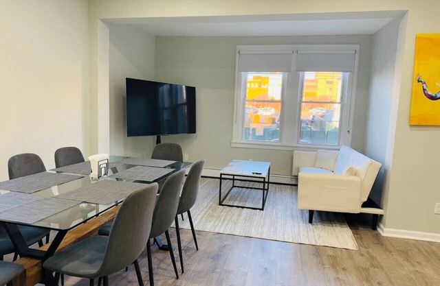 Modern Family Getaway to NYC