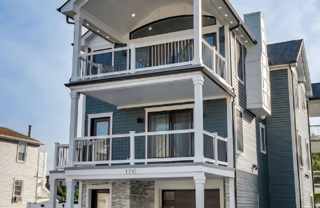 Modern family home in the Crest.