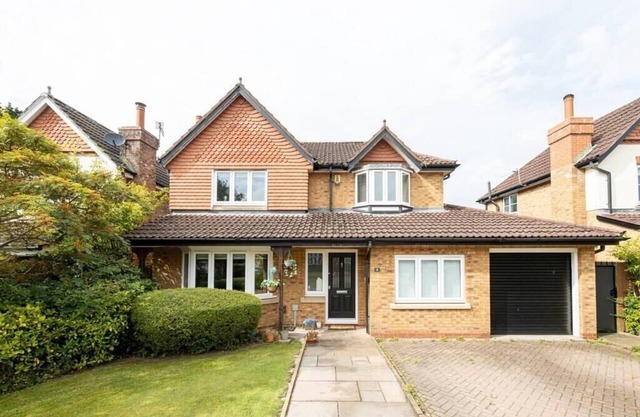 Modern Family Home in South Manchester/Stockport