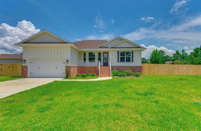 Modern Family Home w/Spacious Yard in Milton