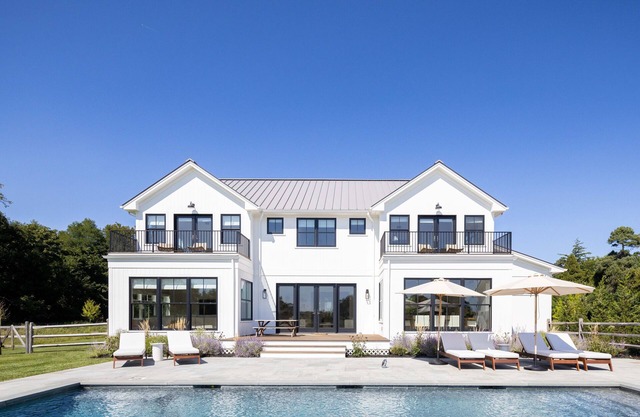 Modern Farmhouse Private Estate, 6.5 acres