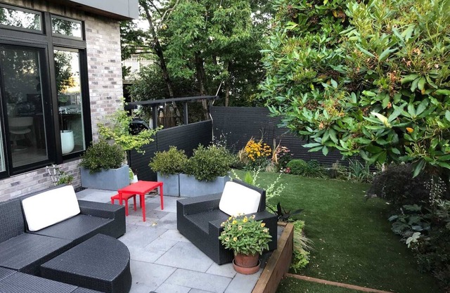 Modern Garden Oasis in Wallingford