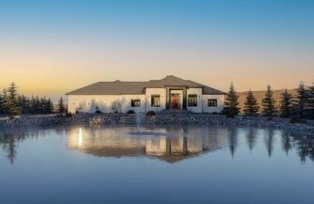 Modern Gated 8 Bedroom Mansion Built on 5 Acres