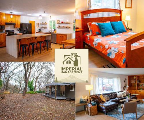 Modern Gorge Lodge