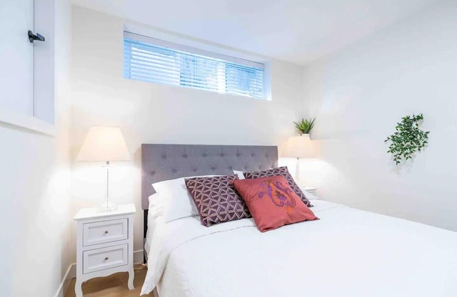Modern Guest Suite in Kitsilano