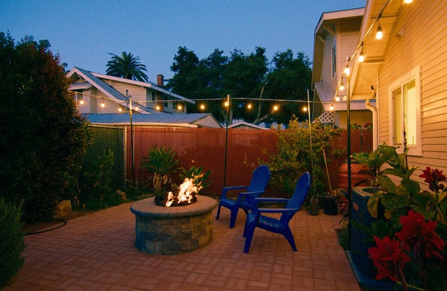 Modern Guesthouse in Downtown La Verne Historic/ ULV