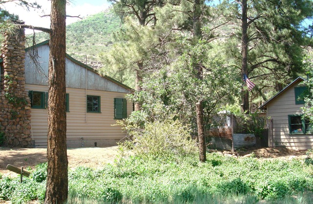 Moderne historische Hütte, ruhig, privat