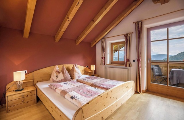 Moderne Ferienwohnung "Oberplunerhof - Bruneck" mit WLAN und Balkon
