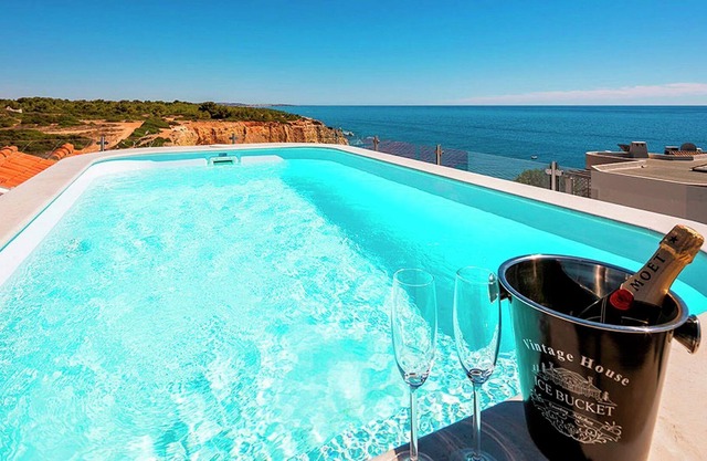 Modern holiday home with view of Benagil