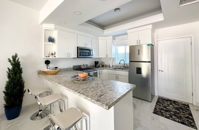 Modern Home in The Exclusivity of Las Conchas #41