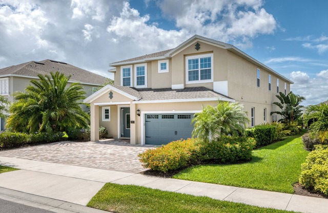 Modern Home with Pool Table near Disney with Waterpark & Resort Access at Encore Resort - 7644FF