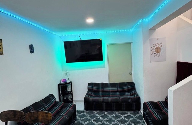 Modern house Anys
