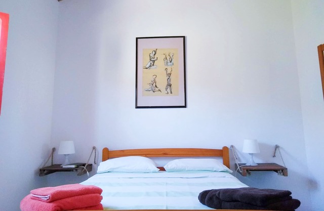 Haus im Dorf ,2016 total renoviert,6 Personen (5min Fahrzeit zum Strand)