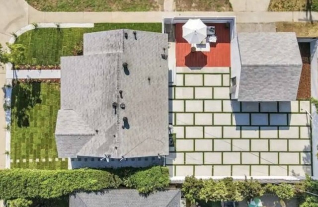 Modern house in Lake Balboa Los Angeles/LA pet friendly w/ jacuzzi hot tub spa