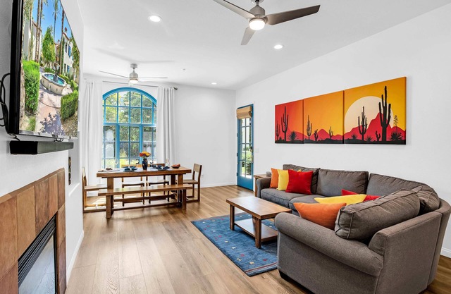 Fab 1st Floor Legacy Villa 2Bed/2Bath, sleeps 4, near main pool