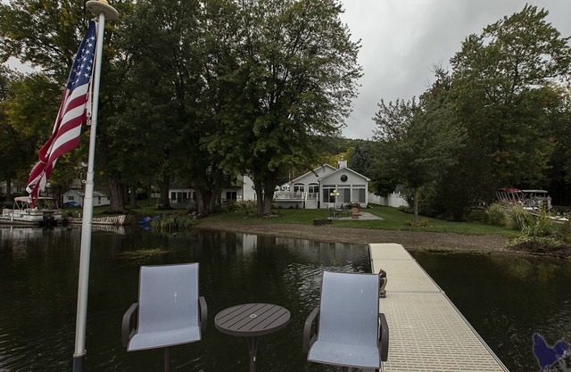 Neu renoviertes Haus am See mit herrlicher Aussicht und viel Platz!