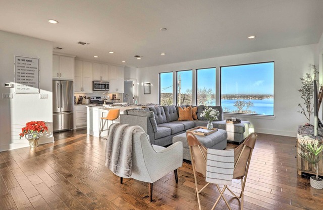 Modern 'Lakeview Hilltop Retreat' w/ Game Garage!