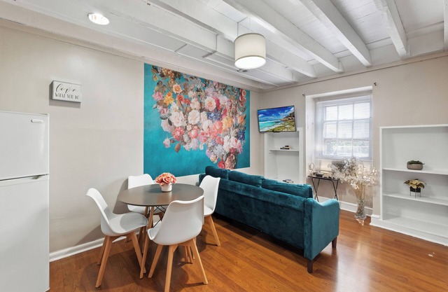 Modern Loft in Center City