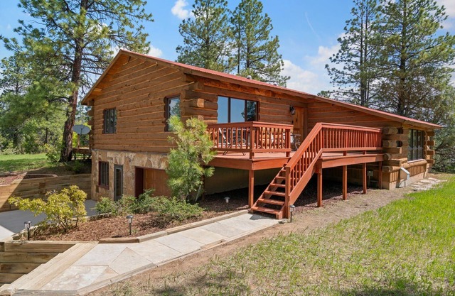 Modern Log Cabin, Great Deck, 10 min from Durango!