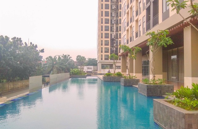 Modern Look And Comfy 2Br Transpark Cibubur Apartment