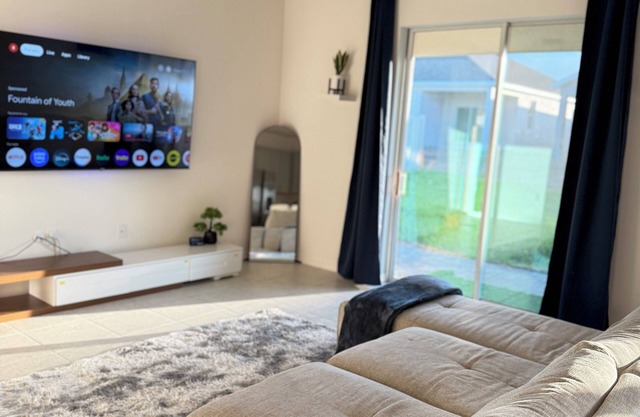 Modern Lux 3BR Home Near Disney, Lego Land, and Universal