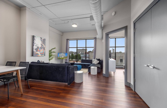 Modern Luxury, 1 bedroom in Downtown Muskegon- Leonard Luxury Apartments